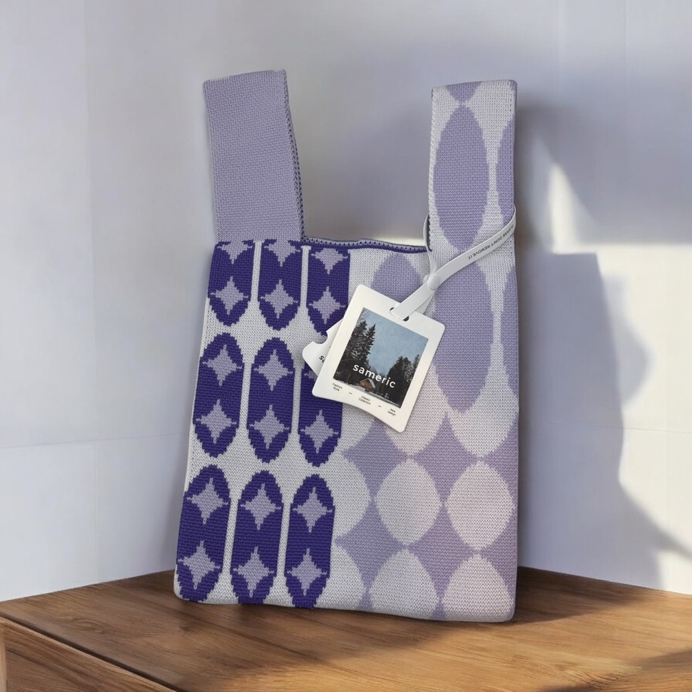 NWT Purple Parten Compact Stylish Essentials Handheld Bag